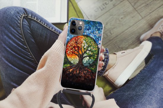 Telefoonhoesje Geschikt voor iPhone 13 Pro Max - Boom - Seizoenen - Mozaïek - Bergen - Siliconen - Crossbody - Backcover met Koord - Telefoonhoesje met koord - Hoesje met touw Telefoonhoesje