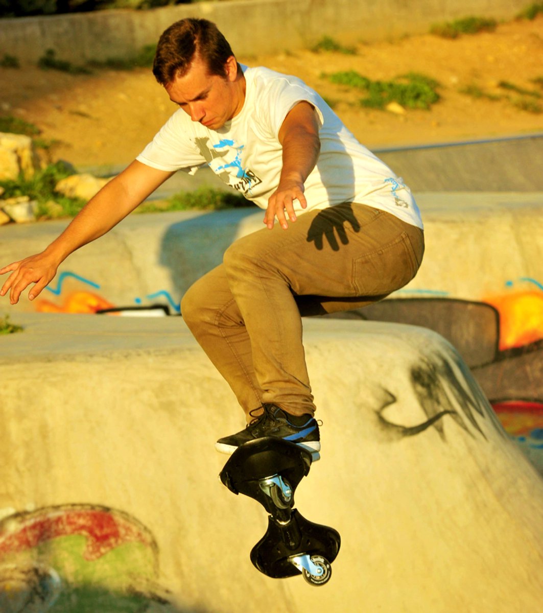 Schildkröt waveboard The Wave - Black Glitch streetsurfing skateboard. — afbeelding 5