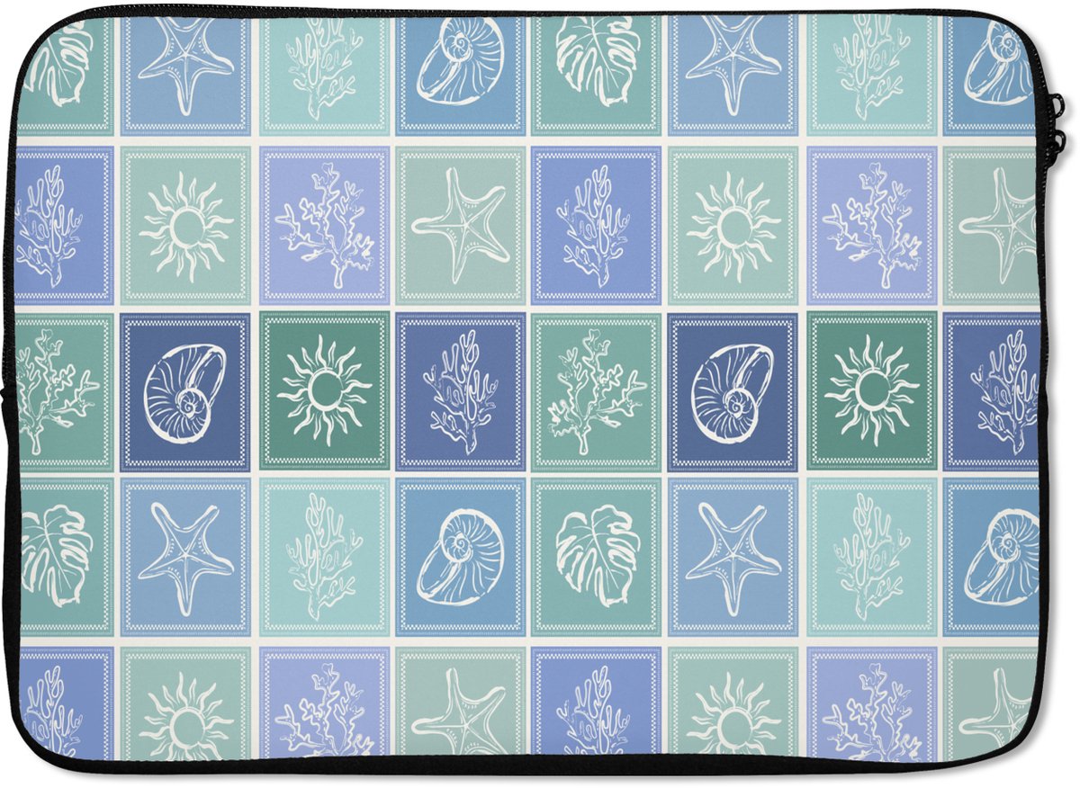 Laptophoes 13 inch - Kust - Zee - Groen - Blauw - Laptop sleeve - Binnenmaat 32x22,5 cm - Zwarte achterkant