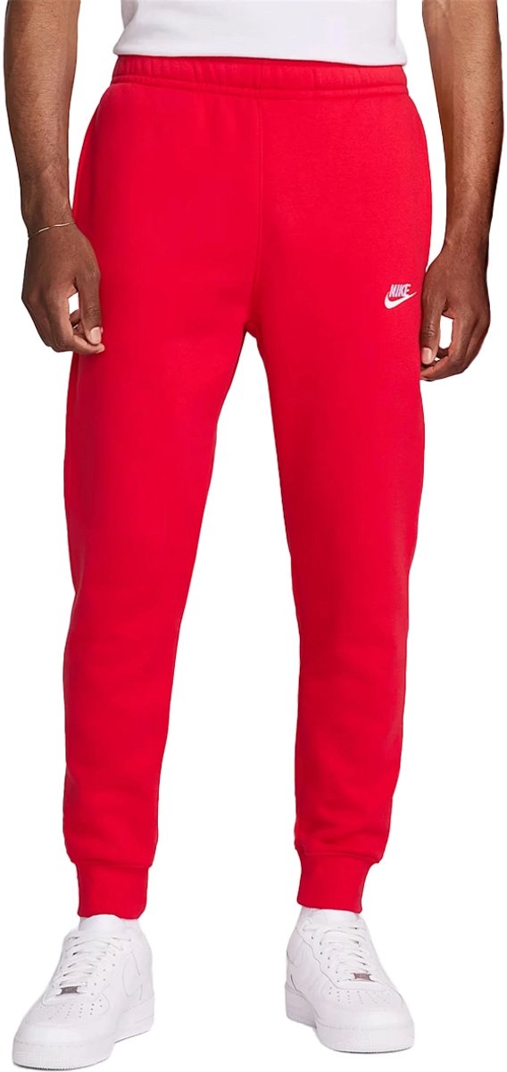 Nike sportswear club fleece joggingbroek in de kleur rood.