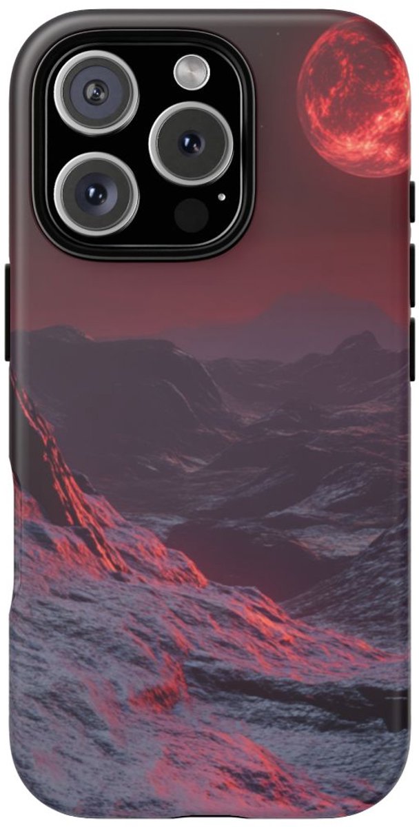 Bergachtig Landschap met Rode Maan – Telefoonhoesje Geschikt voor iPhone 16 Pro