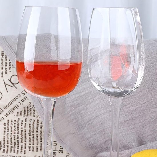 Half Wijnglas – Voor de bescheiden wijndrinker Half Wijnglas – Voor de bescheiden wijndrinker