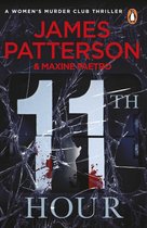 Boekomslag van "11th Hour" van James Patterson & Maxine Paetro, met een gebarsten glazen weergave van het getal 11 en bloedspetters.