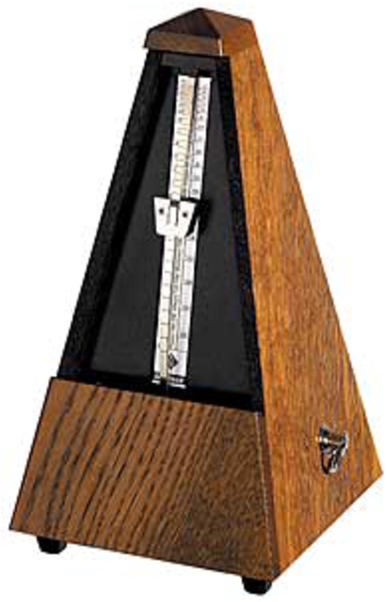 Wittner M 818 metronoom Pyramide eik bruin houtbehuizing - Accessoire voor keyboards