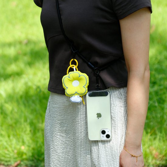 Chaîne de téléphone portable Cadorabo adaptée au HTC Desire 830 en NOIR avec cordon de sangle réglable à accrocher autour du cou