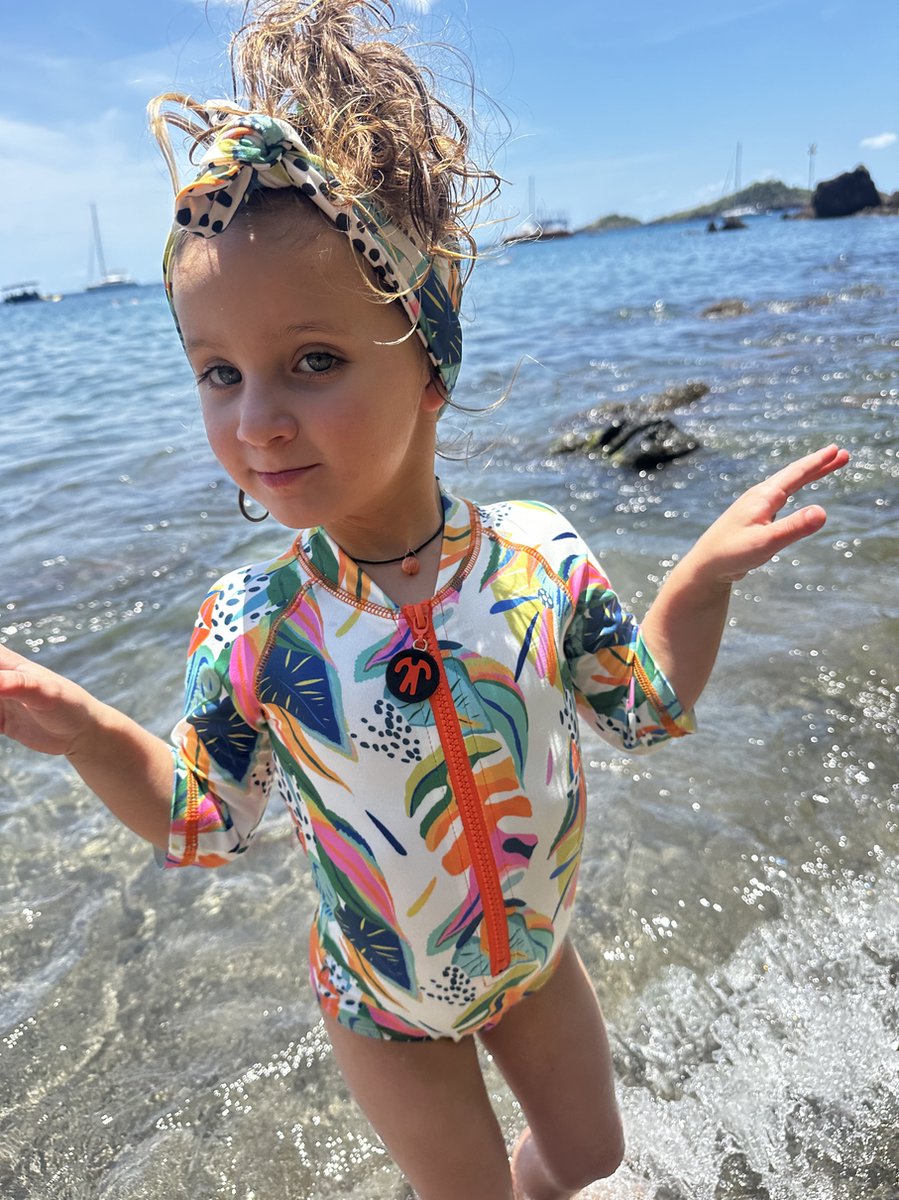 Ducksday Zwempak - voor meisje - UV-werend - UPF50+ - met korte mouwen - Moana - Maat 4 jaar - 98/104 Multicolour, ecru