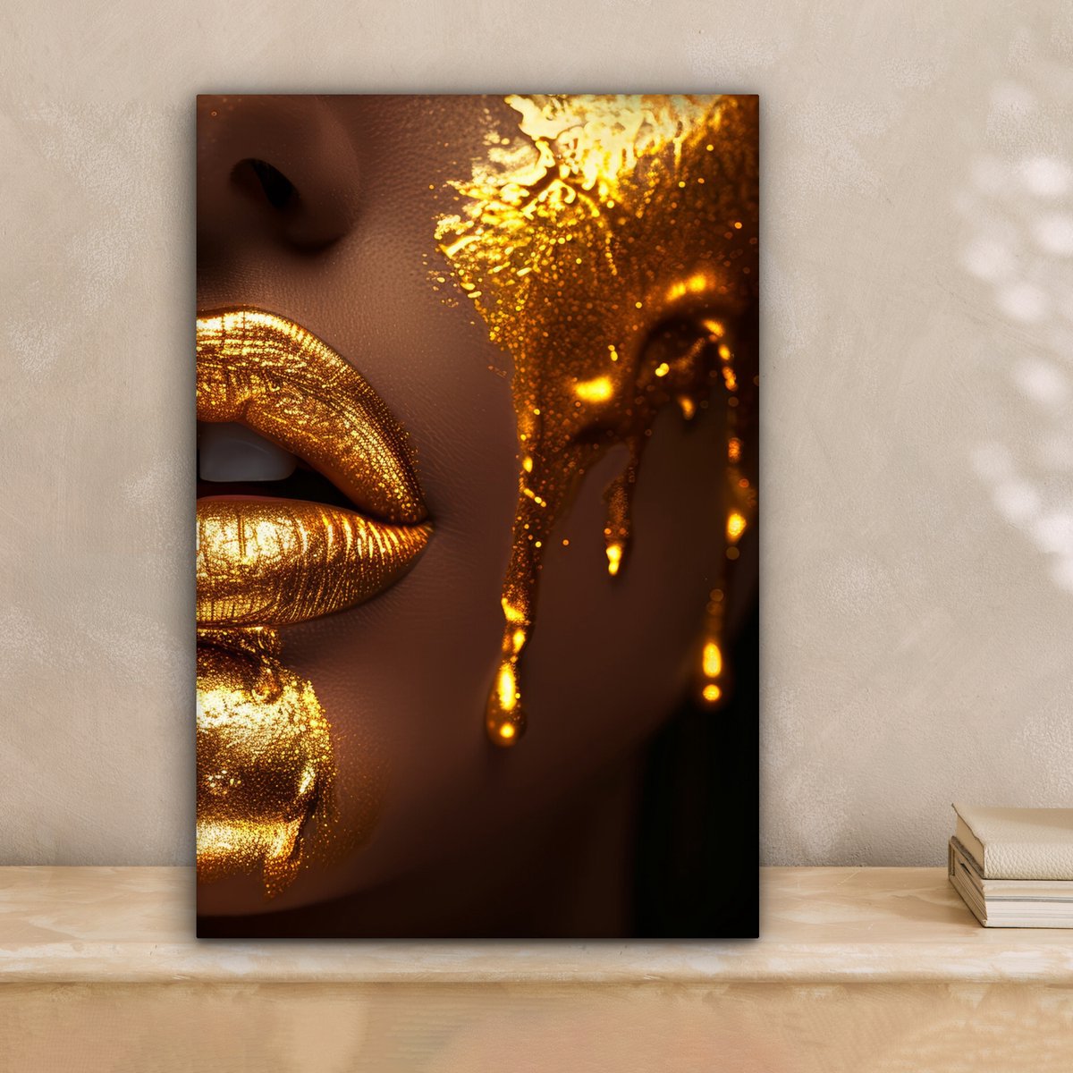 Canvas schilderij 20x30 cm - Wanddecoratie Vrouw - Goud - Gezicht - Verf -  Lippen -... | bol