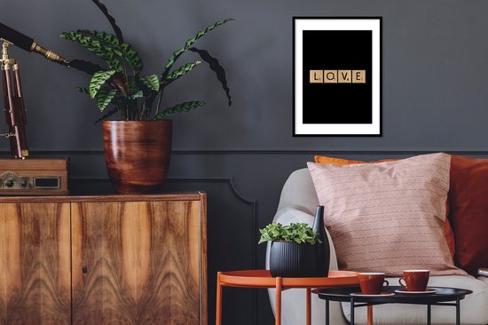 Citation Scrabble Amour sur fond noir 30x40 cm - petit