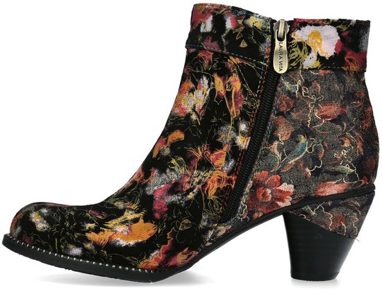 Zwarte enkellaars met rode en gele bloemenprint, rits aan de zijkant en een blokhak.