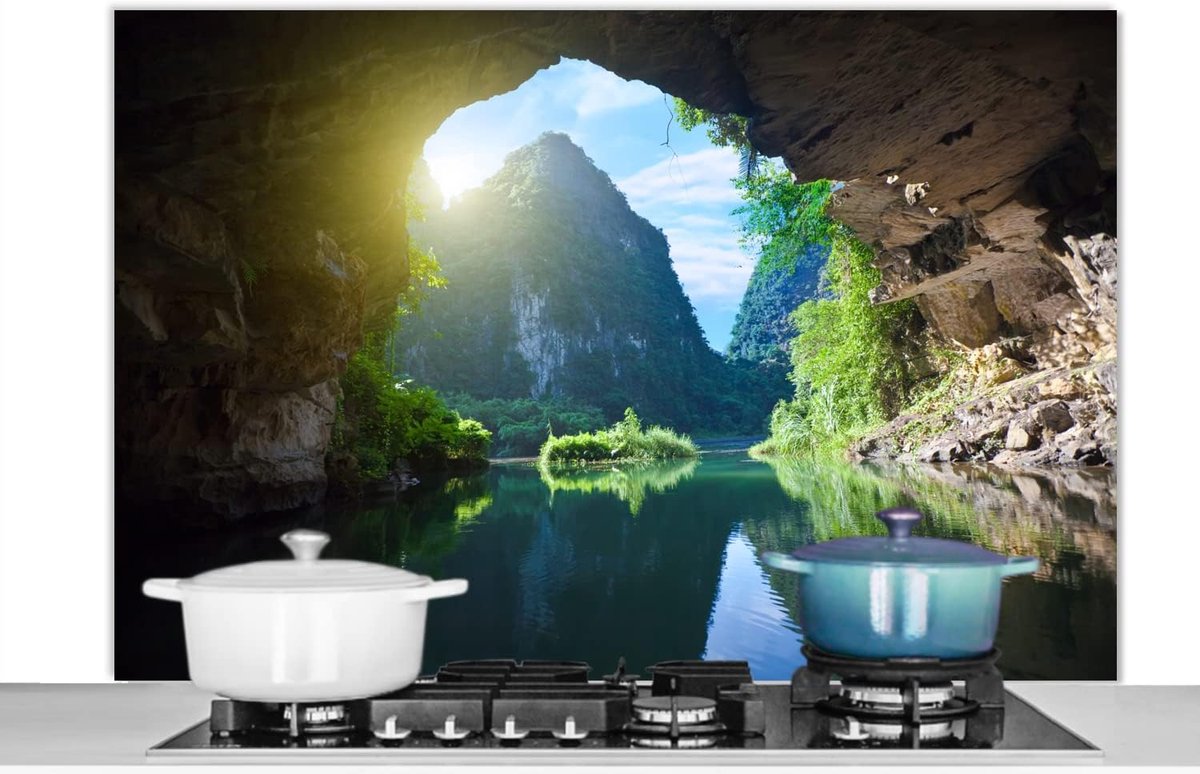 Spatscherm Keuken - 120x80 cm - Water - Grot - Zon - Natuur - Planten