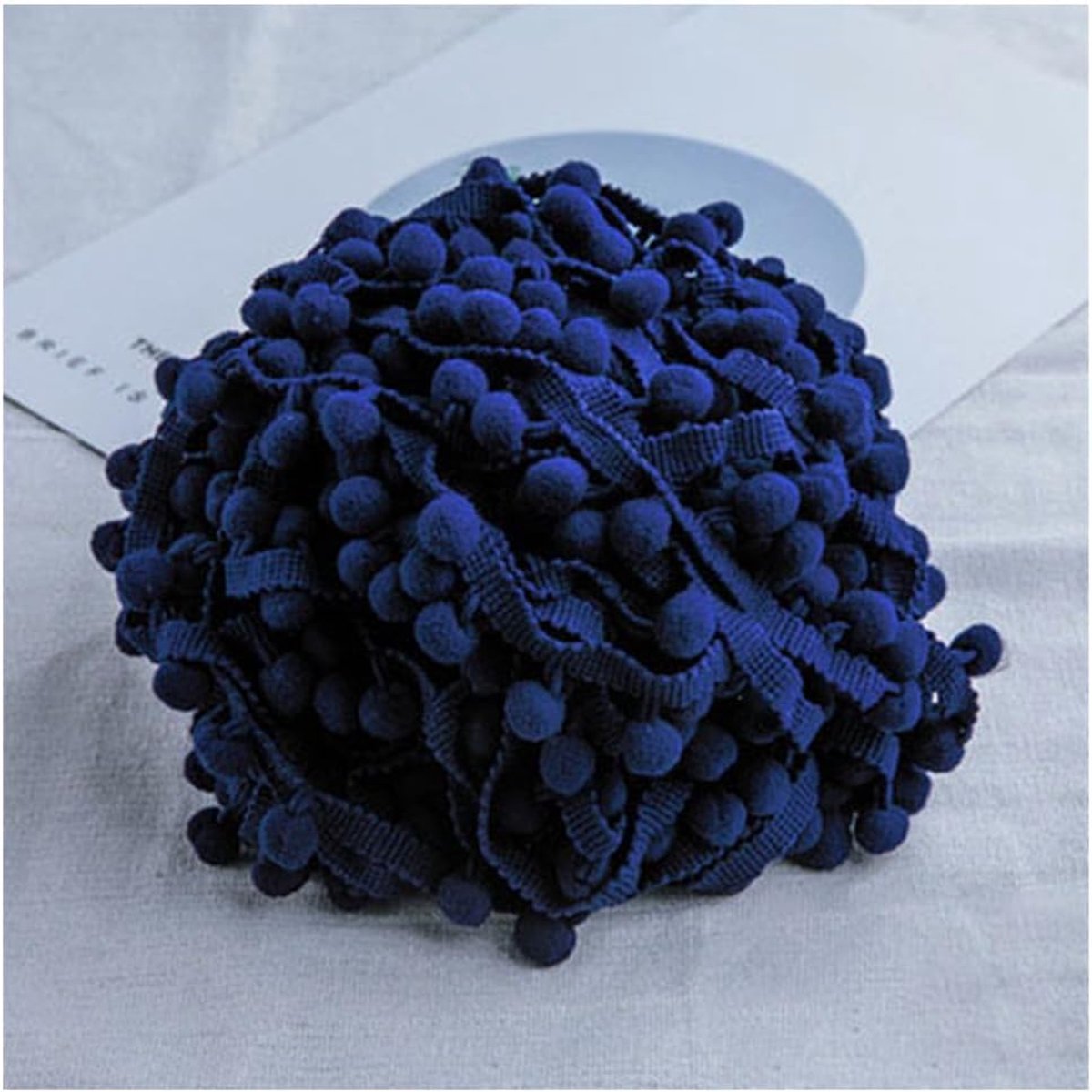 Kleurrijk Pom Poms Kwast Borte Kantenband met 1,2 cm Pompons Kwastlint Pomponlint Kwast Trim Band voor Knutselen Naaien Kleding Thuis Decoreren Marineblauw 4,57 meter