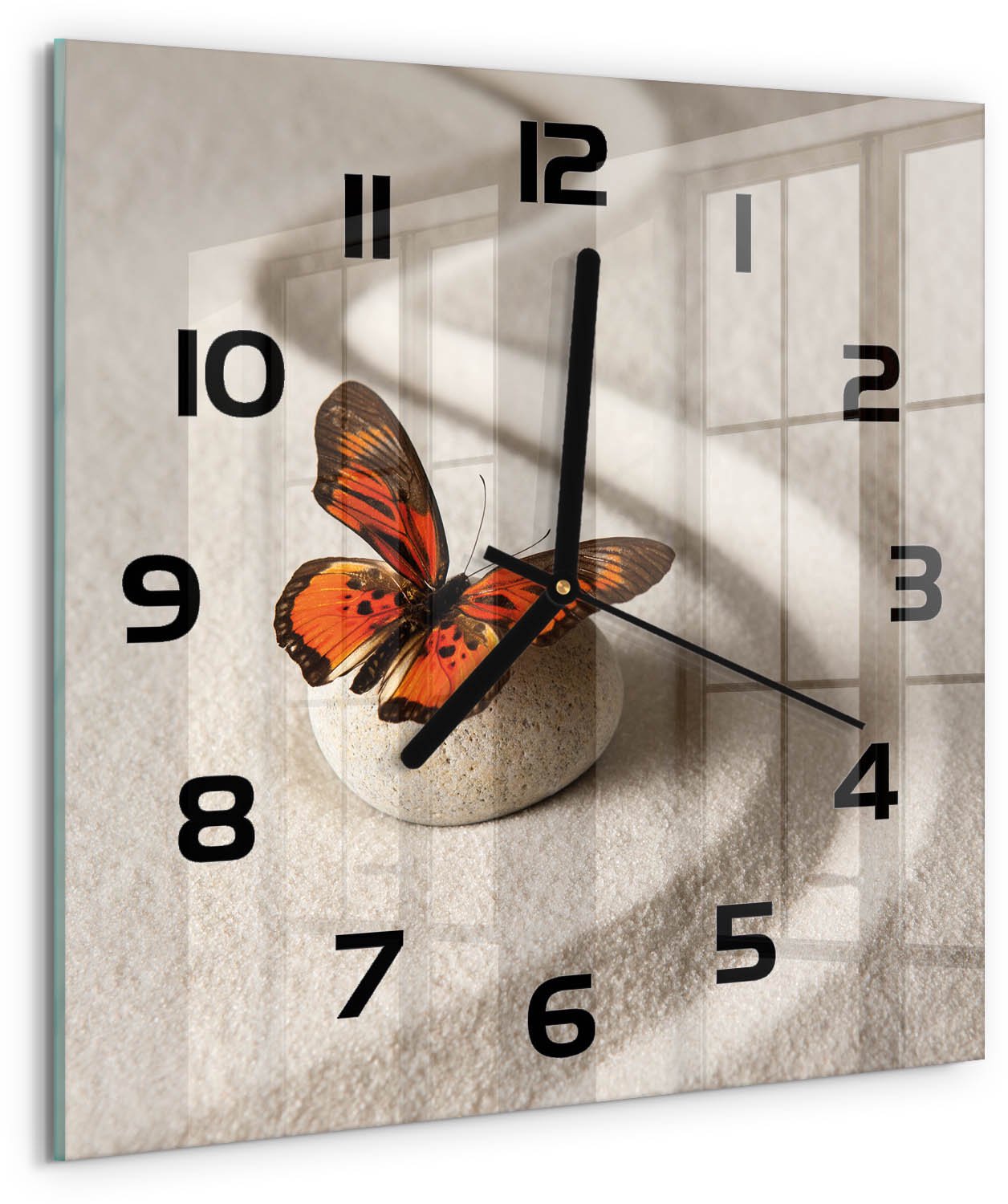 TULUP Wandklok - Zensteen en vlinder Wandklok Glas Decoratie - 30x30 cm - Oranje Gekleurde Glazen Klok - Zwarte handen - Vierkante Klok - Klok Glas Met Opdruk - Moderne Wandklok Glas