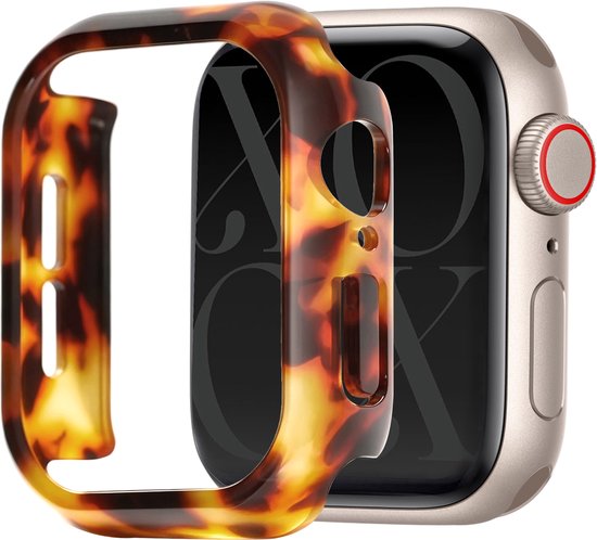 Schildpadpatroon beschermhoes naast een Apple Watch met 'XOXO' tekst op het scherm.