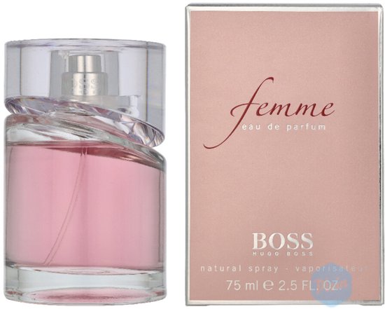 Hugo Boss Femme eau de parfum 75 ml, roze vloeistof in een glazen fles met een gedraaide dop, naast de roze verpakking.