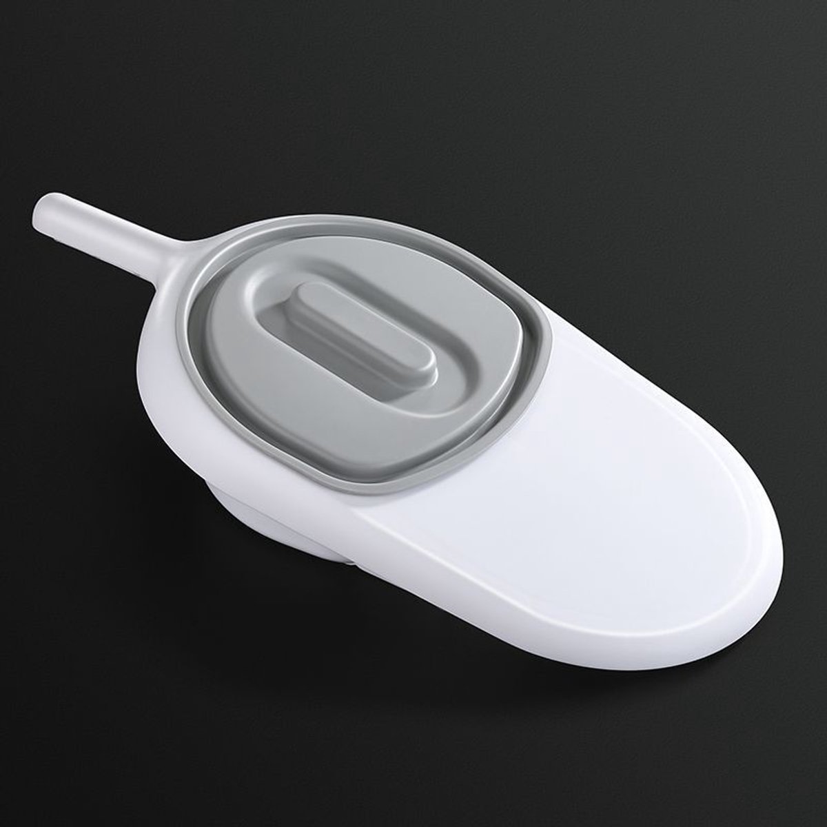 Zware lekvrije comfortabele bedpan voor vrouwen, fractuurbedpan voor ouderen en patiënten, geschikt voor thuisverzorging, ziekenhuizen en herstelzorg（grijs）