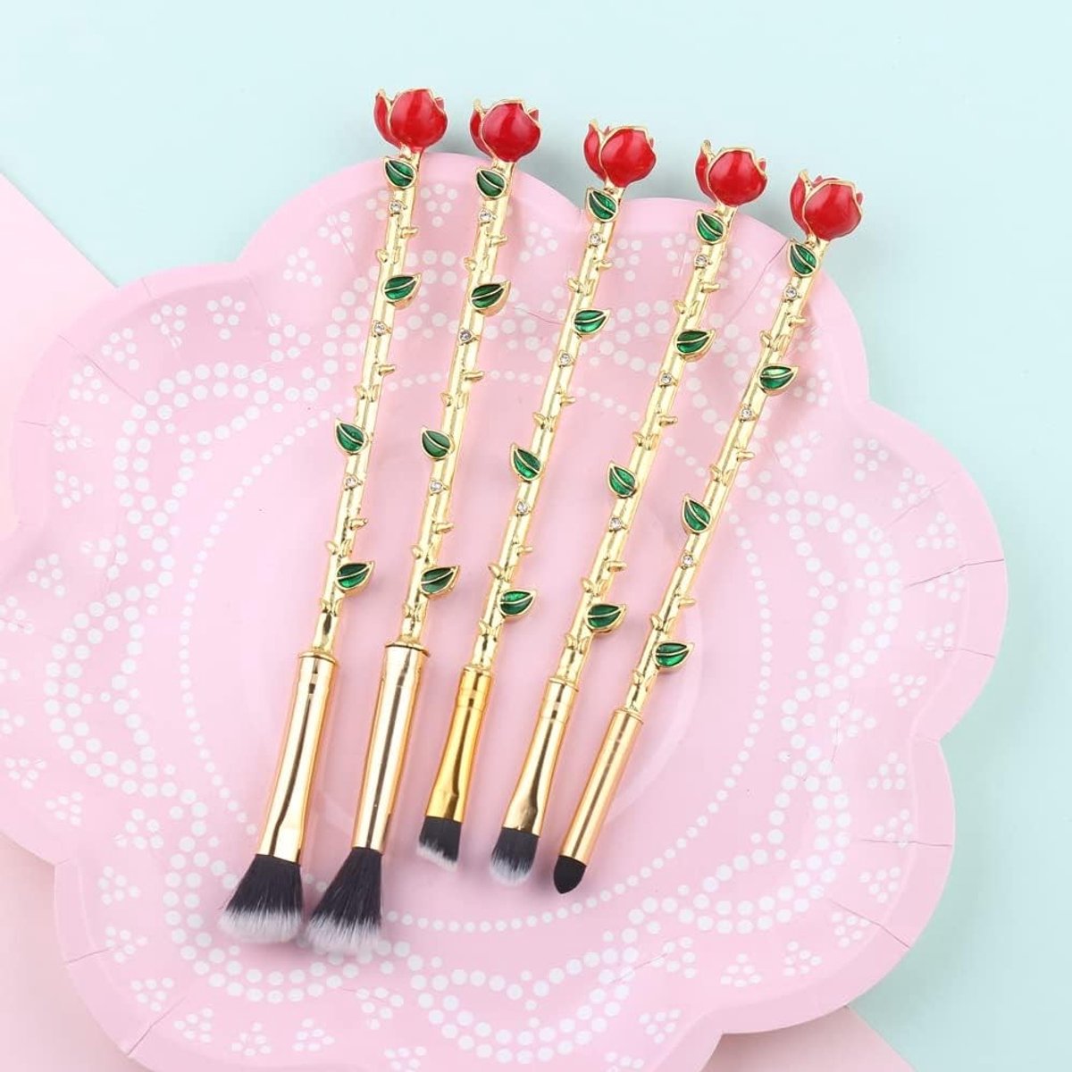 Set van 5 Rozenvormige Make-upkwasten voor Oogschaduw met Cadeauzak - Perfect voor Vrouwen en Meisjes, Ideaal voor Make-up Artists en Beauty Enthousiastelingen