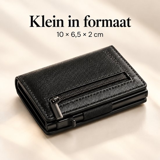 Porte-cartes noir de 10 sur 6,5 sur 2 cm avec une poche zippée.