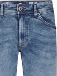 Blauwe Petrol Industries Russel jeans met stretch, metalen knoop en klassieke vijf-pocketstijl.