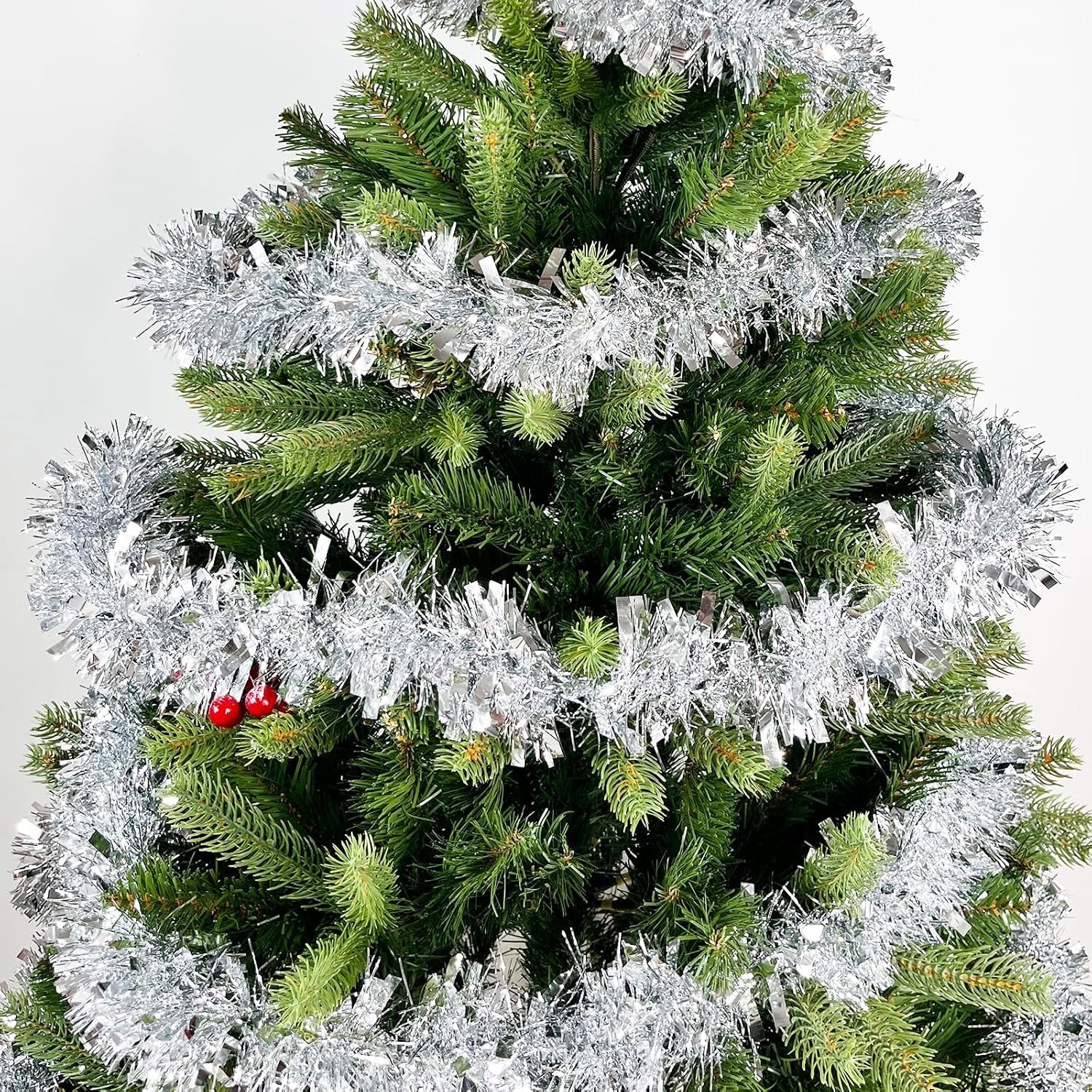 Shiny Lametta Slinger voor Kerst, 10 m Fluffy Decoratie voor Bomen en Trappen, Binnen en Buiten Gebruik, Feestelijke Versiering in Zilver – foto 6