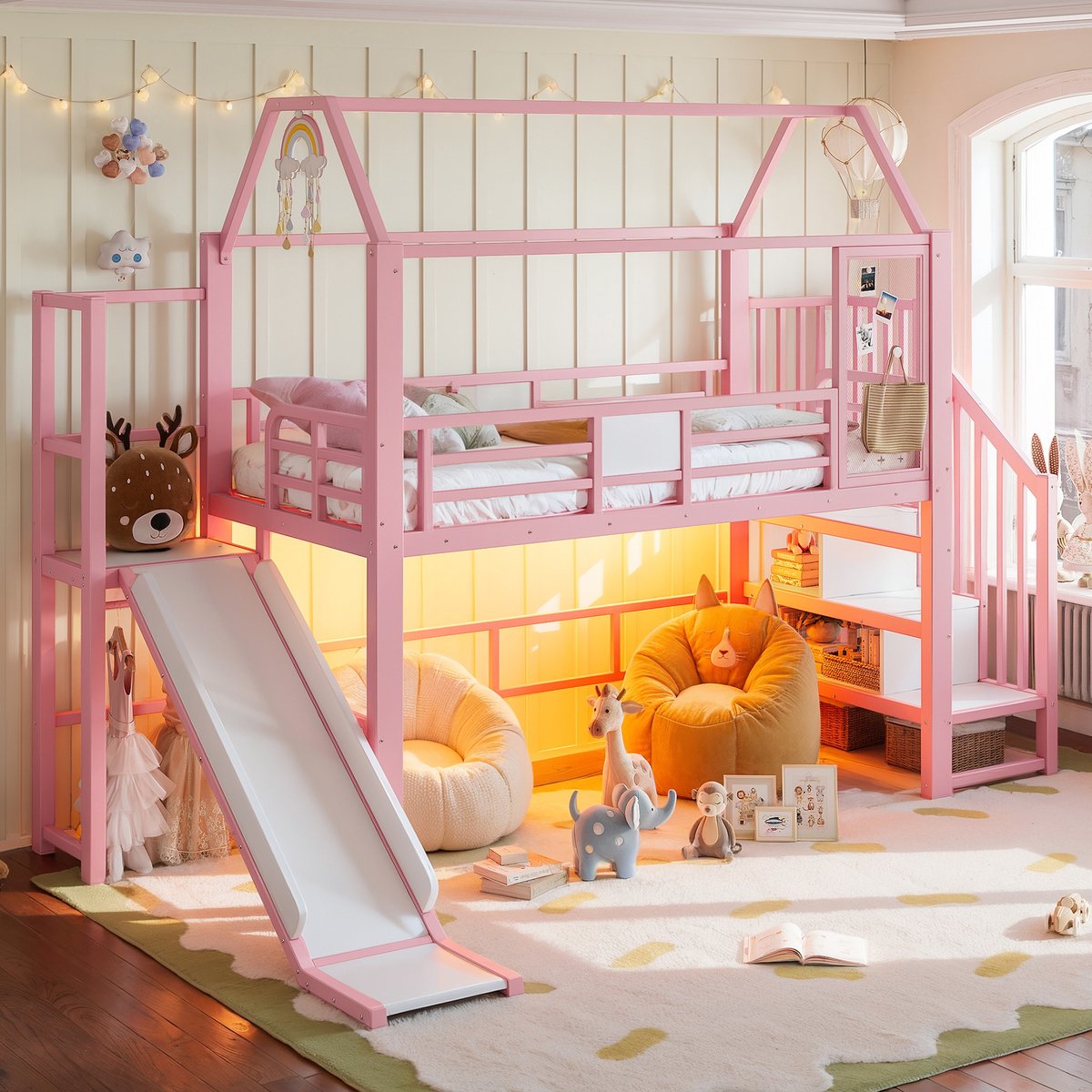 PHOEBE CAT Hoogslaper - 90 x 200 cm - Metalen frame - Huisvorm - Met glijbaan - Opbergruimte - LED-verlichting - Roze