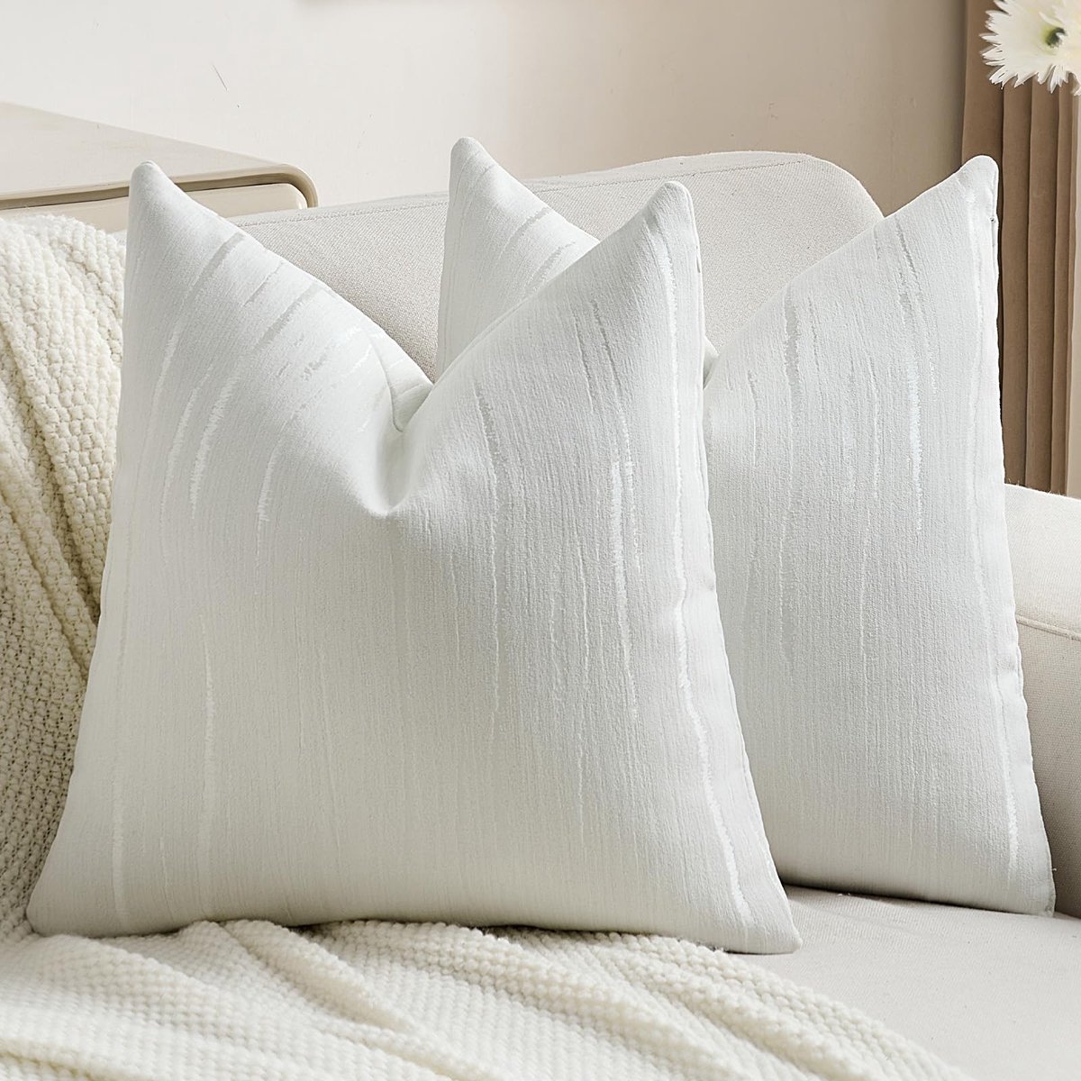 Elzusha - Set van 2 Chenille Kussenhoezen 60x60cm