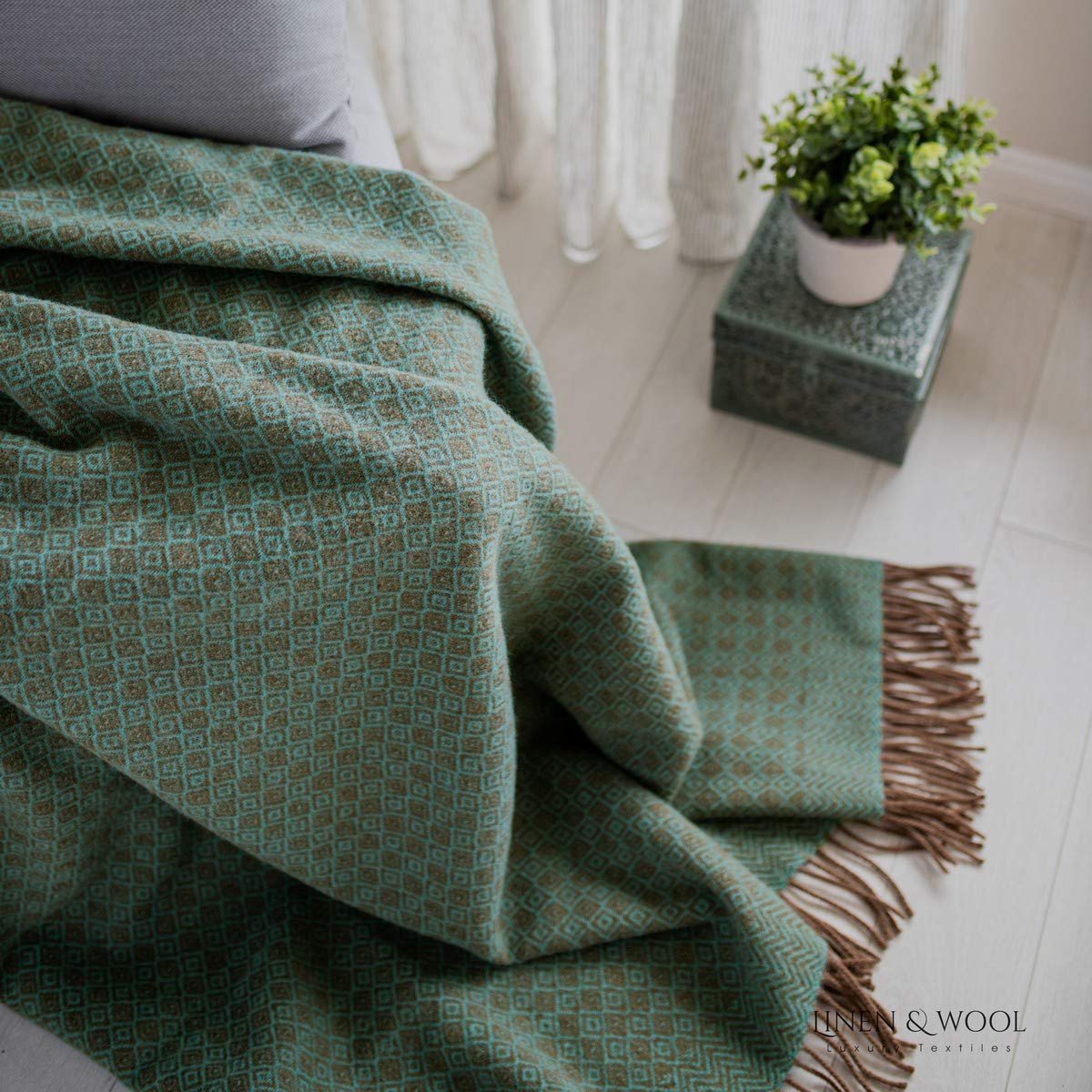 SnelShoppen - Hoogwaardige Wollen Deken Knuffeldeken Paris 140x200 cm - 100% Nieuw-Zeelandse Wol, Ruitpatroon, Bruin Aqua Blauw Turquoise - Perfect vo