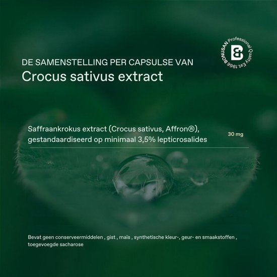 Close-up van een blad met waterdruppels, met op de achtergrond tekst over "Crocus sativus extract" en "Saffraankrokus extract 30 mg".