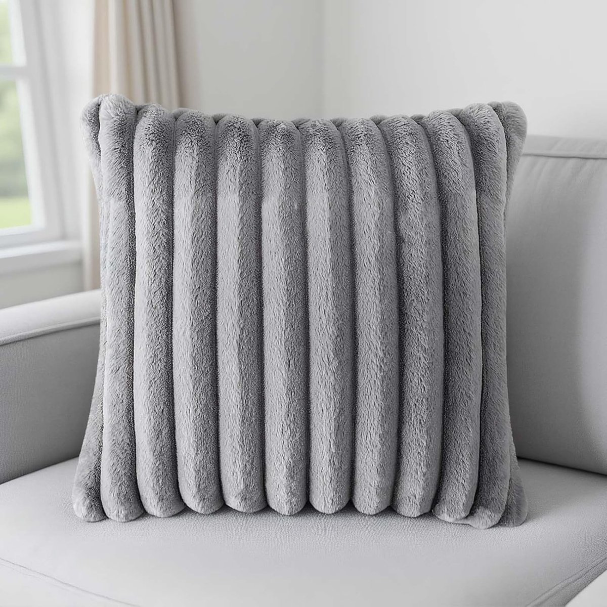 Gestreepte Corduroy Kussenslopen 45 x 45 cm Zacht Pluche voor Bank, Slaapkamer en Auto - Grijs Kleur