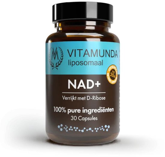 Bruine capsulefles met VITAMUNDA liposomale NAD+ en 'TOT 20X BETERE OPNAME' label. Bevat 30 capsules.