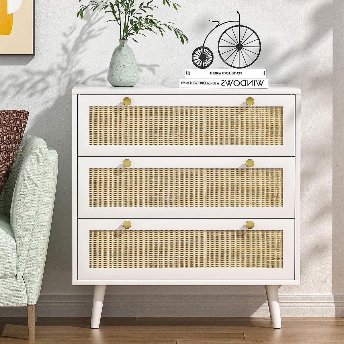 SnelShoppen - Witte 3 Laden Rotan Dressoir Houten Ladekast voor Slaapkamer, Kleding, Boho Stijl met Stevige Handgrepen en Houten Benen voor Woonkamer,