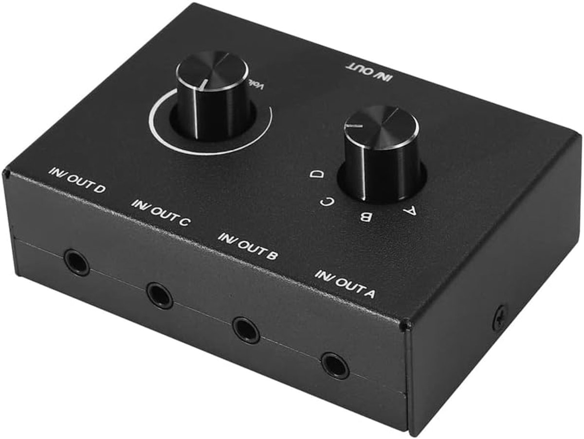 4 Port Audio Switch, 3.5mm Audio Switch, Stereo AUX Audio, 4 Inputs, 1 Output/1 Input, 4 Outputs, Audio Switcher Box - ShopVlot