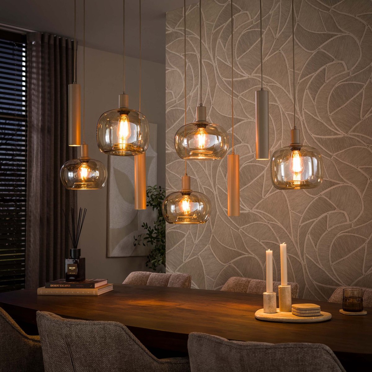 PS-Collection Hanglamp Beige Amber Glas Metaal 9-lichts - Serene - hanglampen eetkamer, hanglamp zwart, hanglampen woonkamer, hanglamp slaapkamer, hanglamp kinderkamer, hanglamp rotan, hanglamp hout, hanglamp industrieel