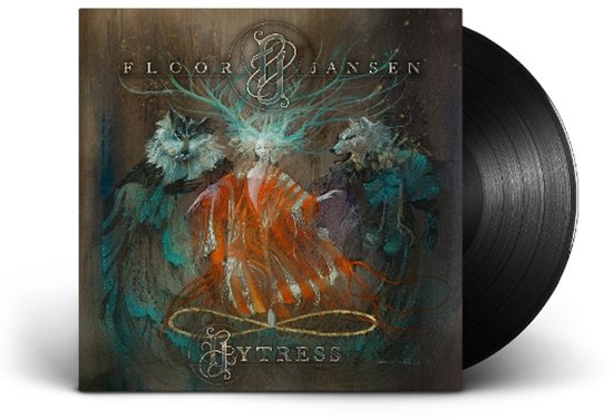LP hoes met Floor Jansen als mystieke figuur, omringd door wolvenkoppen. Titel: Hytress.