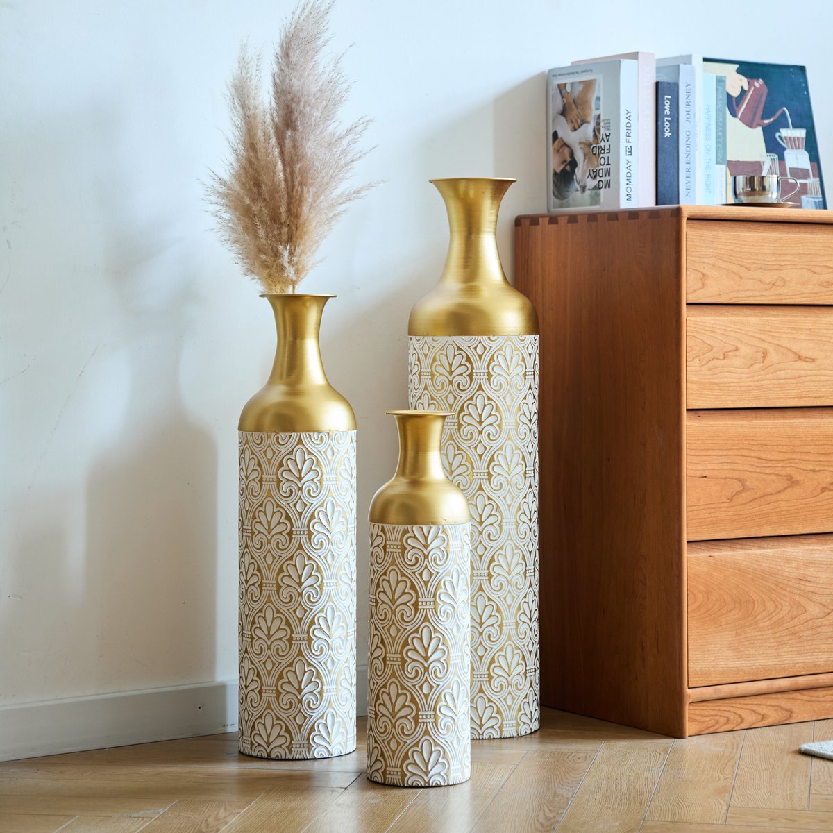 STILVORA Vaas – 3-Delige Set 50/66/83 cm – Goudkleurig Metaal met Wit Patroon – Voor Droogbloemen, Siertakken en Kamerplanten