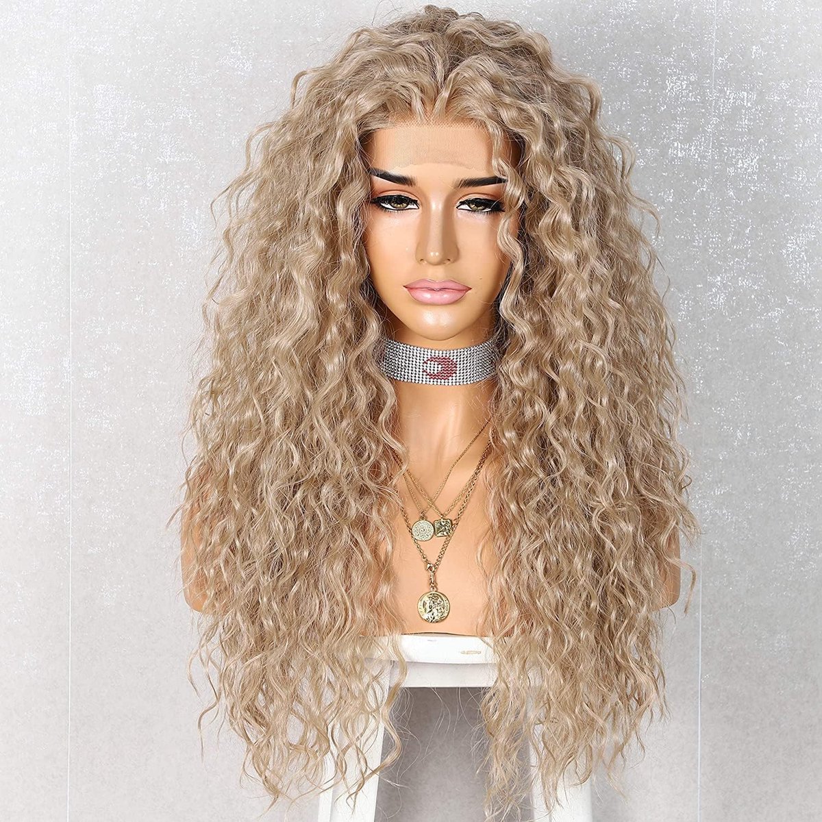 SnelShoppen - Curly Lace Front Wig Ash Gold - 26 Inch Lange Krullende Synthetische Haarwig voor Dames - Feest, Kerst, Halloween - Hittebestendig en Ta