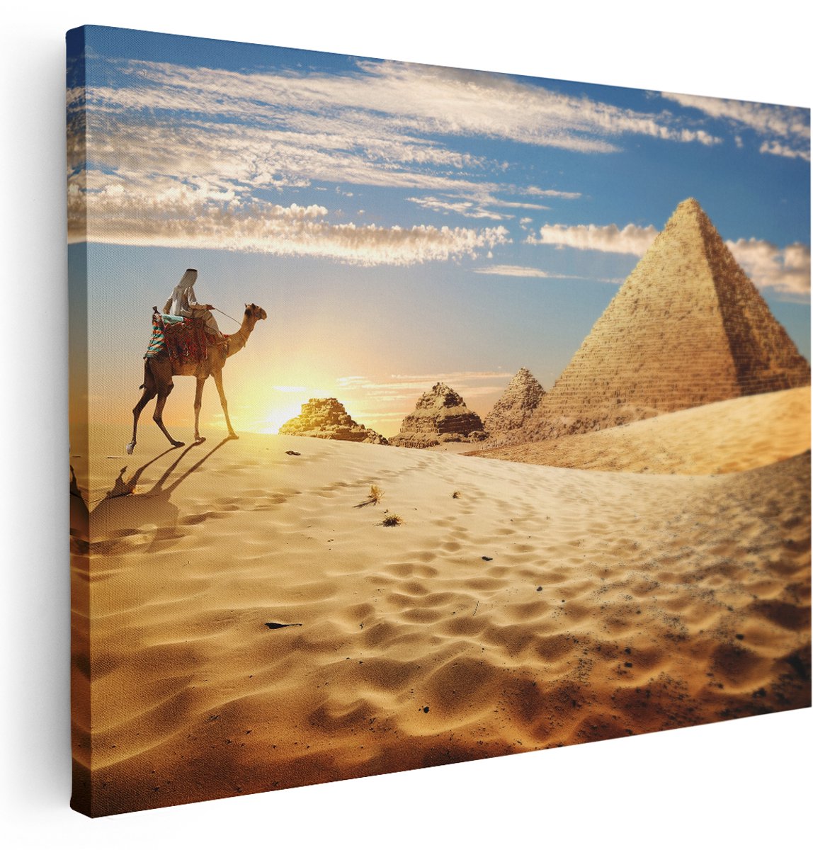 Artaza Canvas Schilderij Egyptische Piramides met een Kameel - 160x120 cm - Groot - Wanddecoratie Woonkamer - Schilderijen - Muurdecoratie