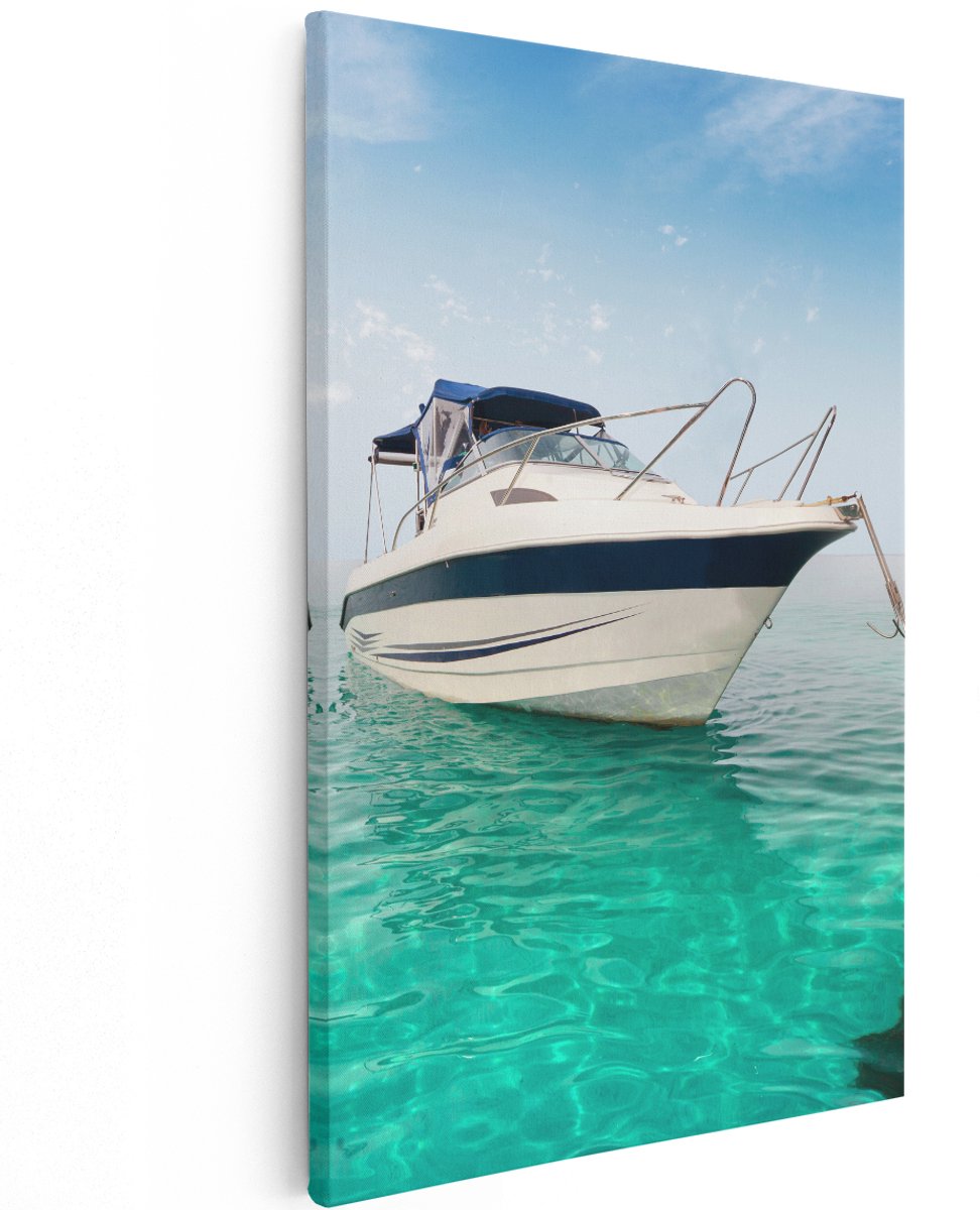Artaza Canvas Schilderij Motorboot aan het Strand met Blauw Water - 120x180 cm - Groot - Wanddecoratie Woonkamer - Schilderijen - Muurdecoratie