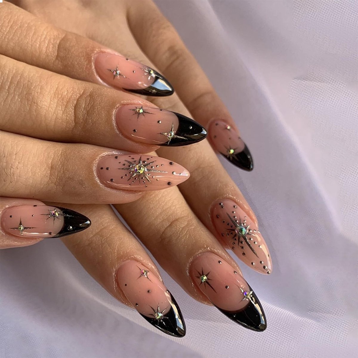 Dailygoods- Press-on Nagels 24 Stuks - Franse Tips - Amandelvorm