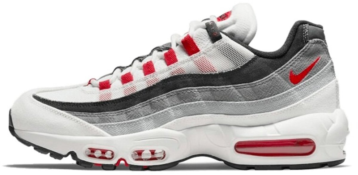 Nike Air Max 95 ” ” Sakura W
