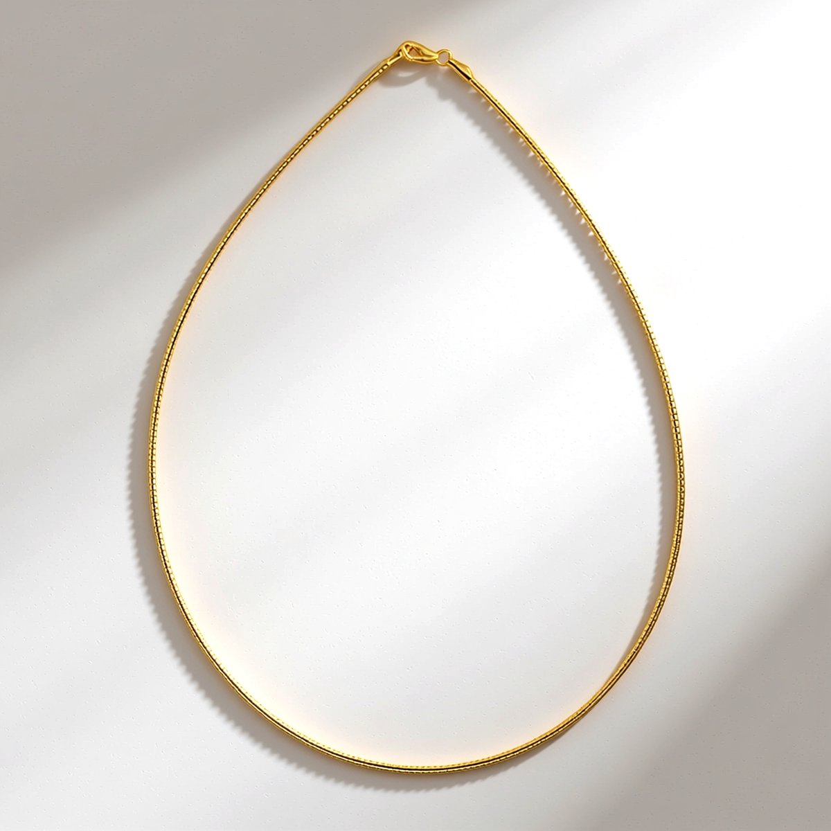 Cavill - Zilveren halsketting 925 Sterling Zilver - 18K Goud Verguld - Monosono Collectie - Dunne Gouden Ketting - Minimalistisch en Elegant - 45 cm