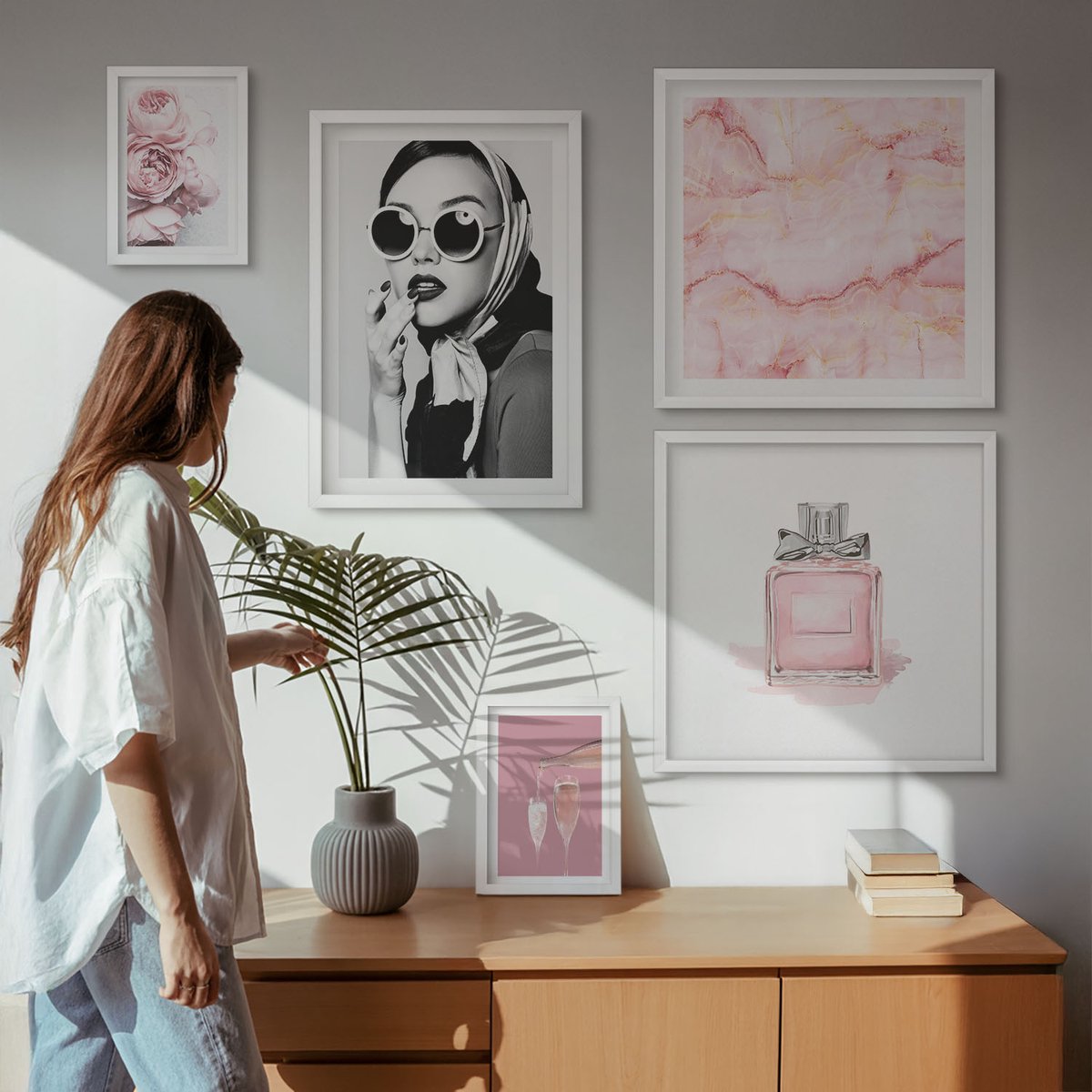 Tulup 4-Delige Schilderij Set - Stijlvolle accenten in roze tinten en elegantie. - 50 x 50 cm, 20 x 30 cm en 40 x 60 cm - Moderne Wanddecoratie - Slaapkamer