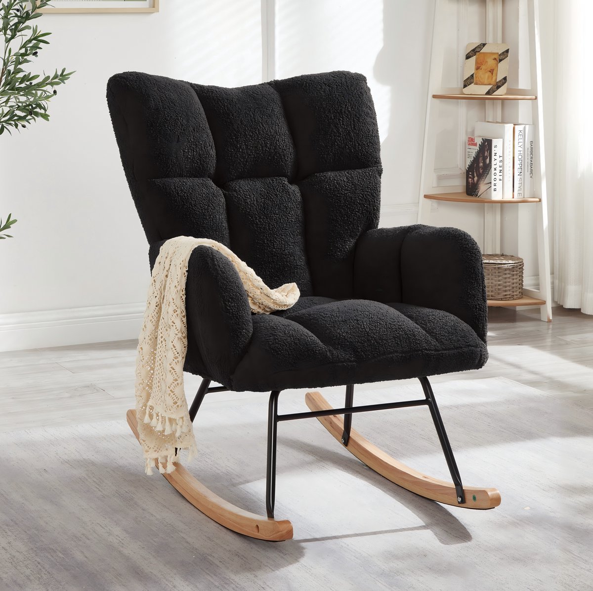 Wishdor Schommelstoel - Modern scandinavisch design - Stoffen relaxfauteuil met armleuningen - Houten en metalen frame - Zwart - 69 x 89 x 101 cm - Voor woonkamer