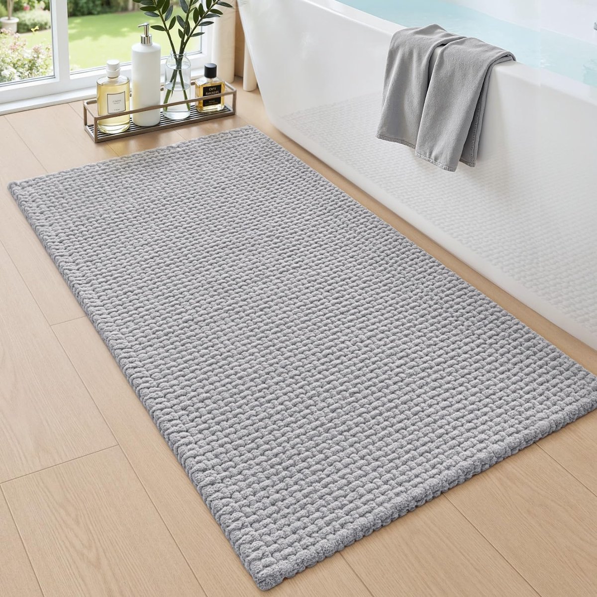SnelShoppen - Chenille Badmat 60x90cm, Absorberend en Antislip, Zacht en Sneldrogend Badkleed voor Badkamer, Douche, Lichtgrijs