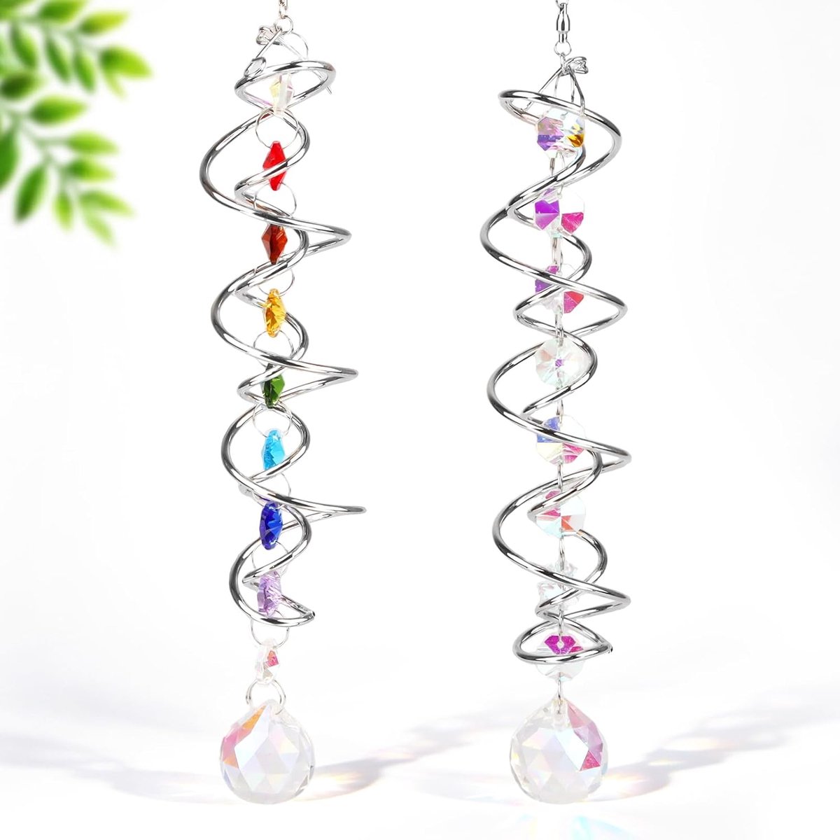 Hangende gefacetteerde kristallen, grote raamprisma's, zonnevangers, ornament, (2 stuks)