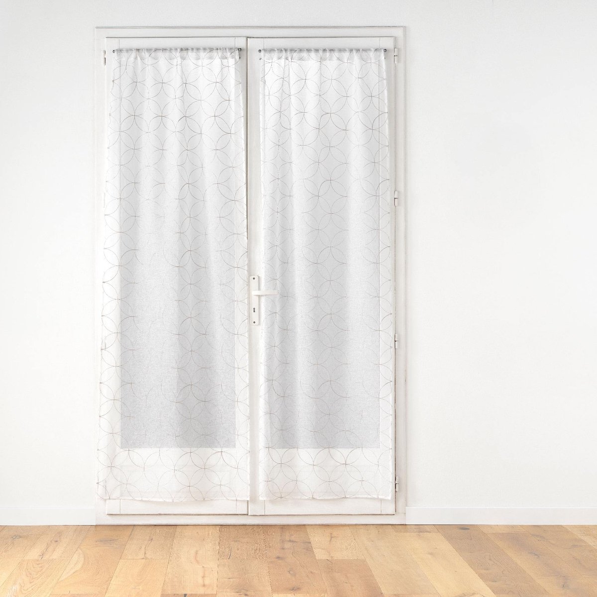 douceur d'intérieur, Paar rechte stangdoorvoer (2 x 70 x 200 cm) Olympia grijs, gezandstraald voile, geborduurd