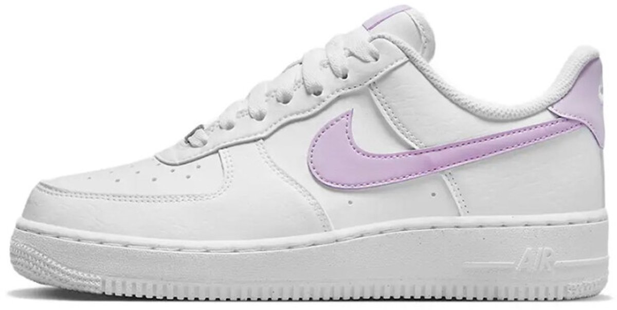 Nike Air Force 1 ’07 NN DN1430 105 Sneakers Roze