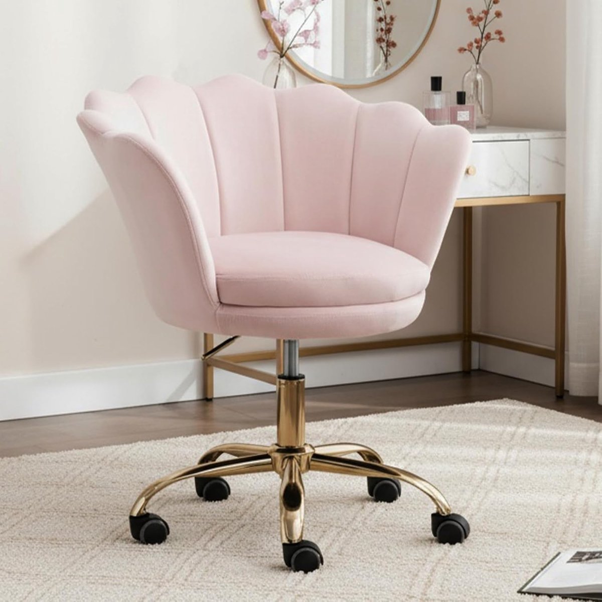 Chairus Draaibare kaptafelstoel met bloemenrugleuning, lichtroze | Fluwelen stof, met wielen, make-upstoel, designstoel, gouden poten