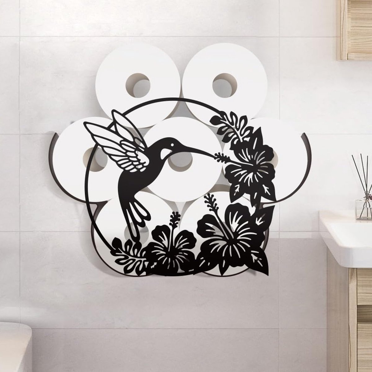 Decoratieve Metalen Toiletpapierhouder met Kolibrie en Bloemen, Vrijstaand en Wandgemonteerd, Voor Extra 8 Rollen Toiletpapier, Ideaal voor Badkamer en Toiletruimte