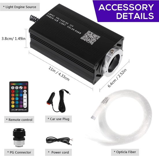 Zwarte lichtmotor, afstandsbediening, auto-plug, PG connector en lichtvezel.