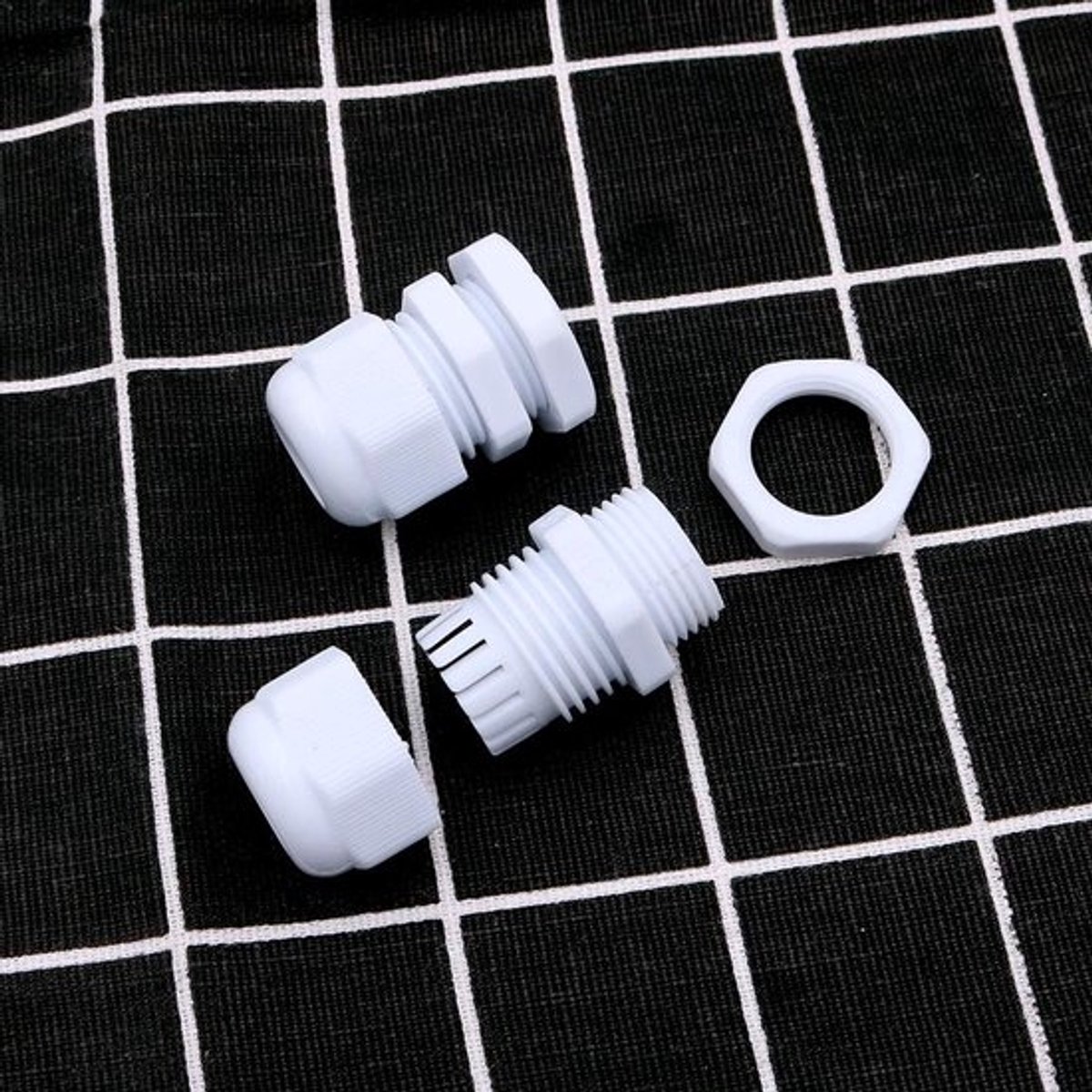 Kabelwartels - Waterdicht - 100 Stuks - Verstelbare Kabel Connectors - Nylon - IP68 - Voor Kabelverbindingen - Wit